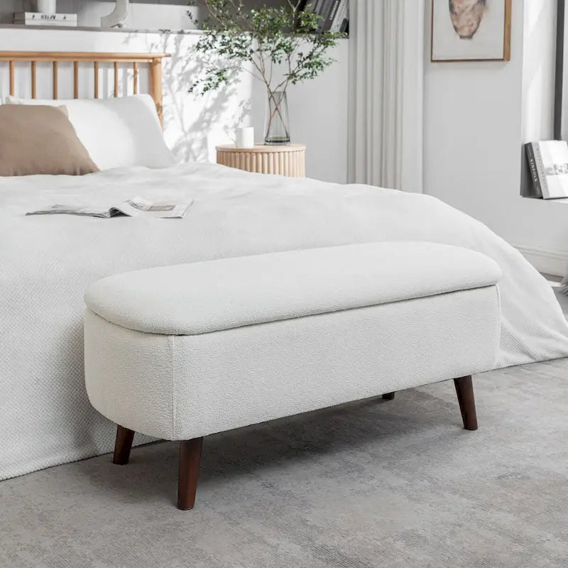 Banc de rangement en tissu de velours avec pieds en hévéa