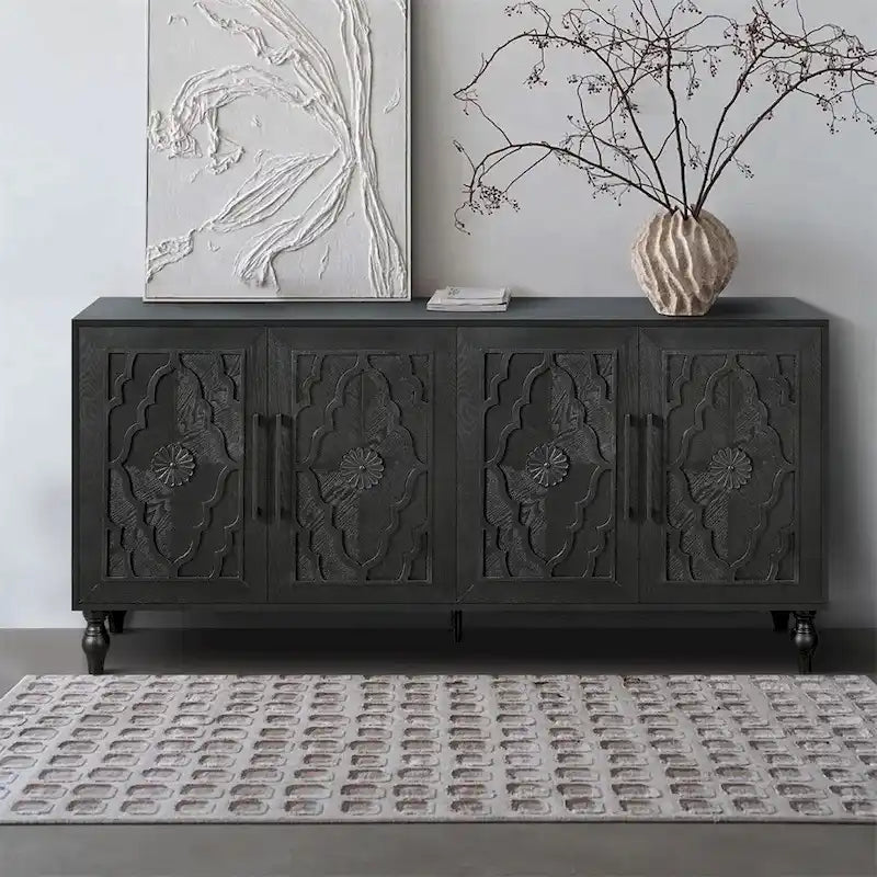 Grand meuble de rangement à porte sculptée fleurie avec poignée en métal